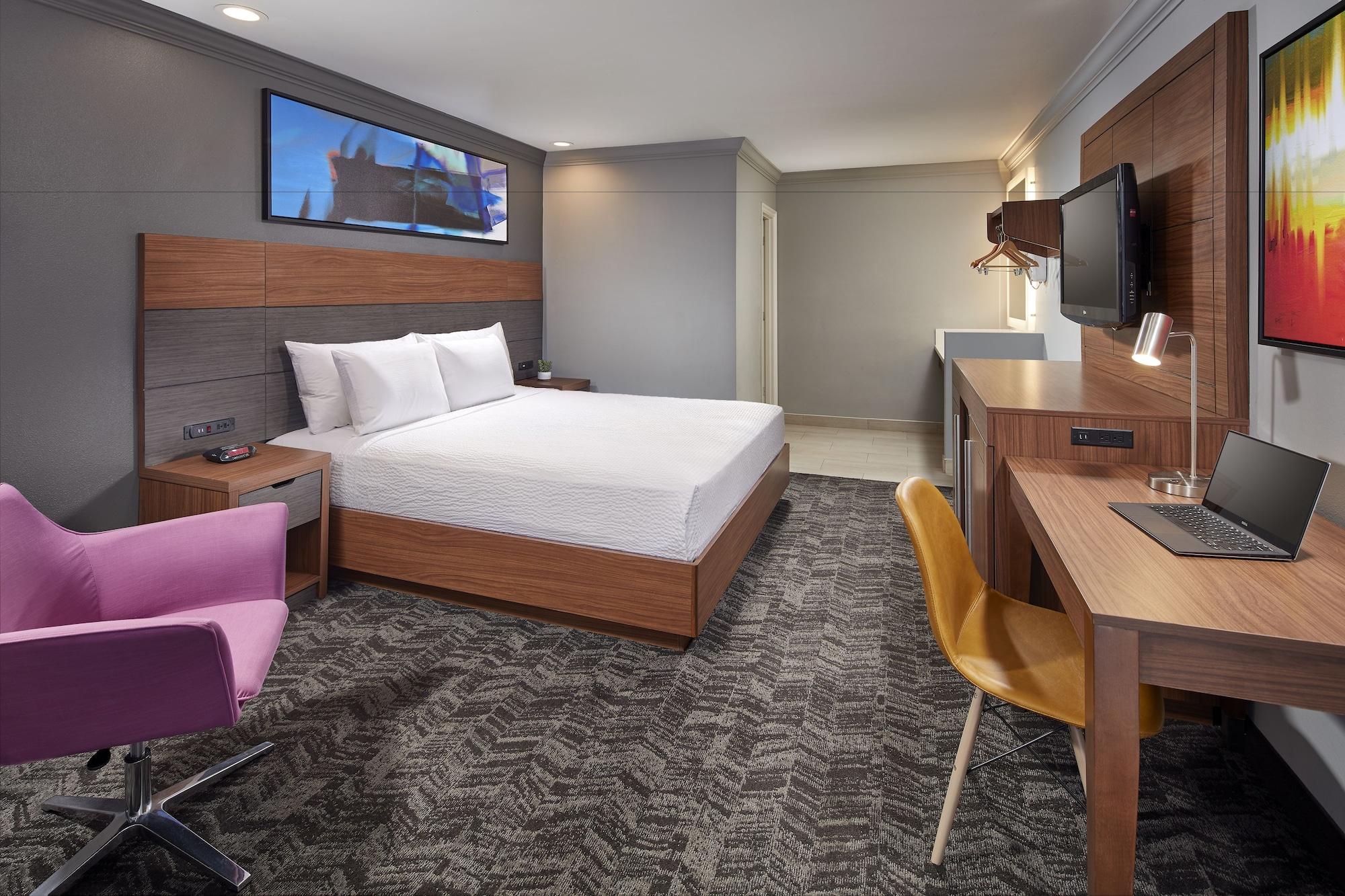 Studio Inn & Suites At Promenade Downey Esterno foto
