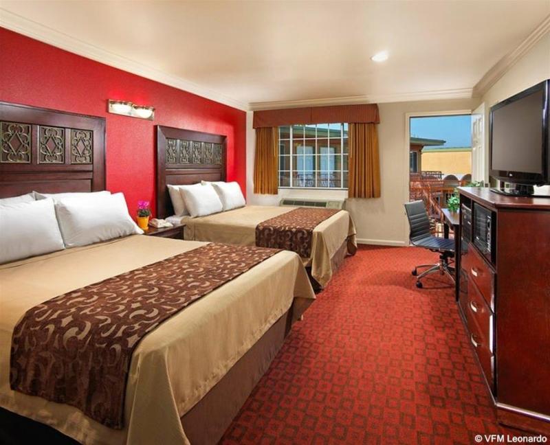 Studio Inn & Suites At Promenade Downey Esterno foto